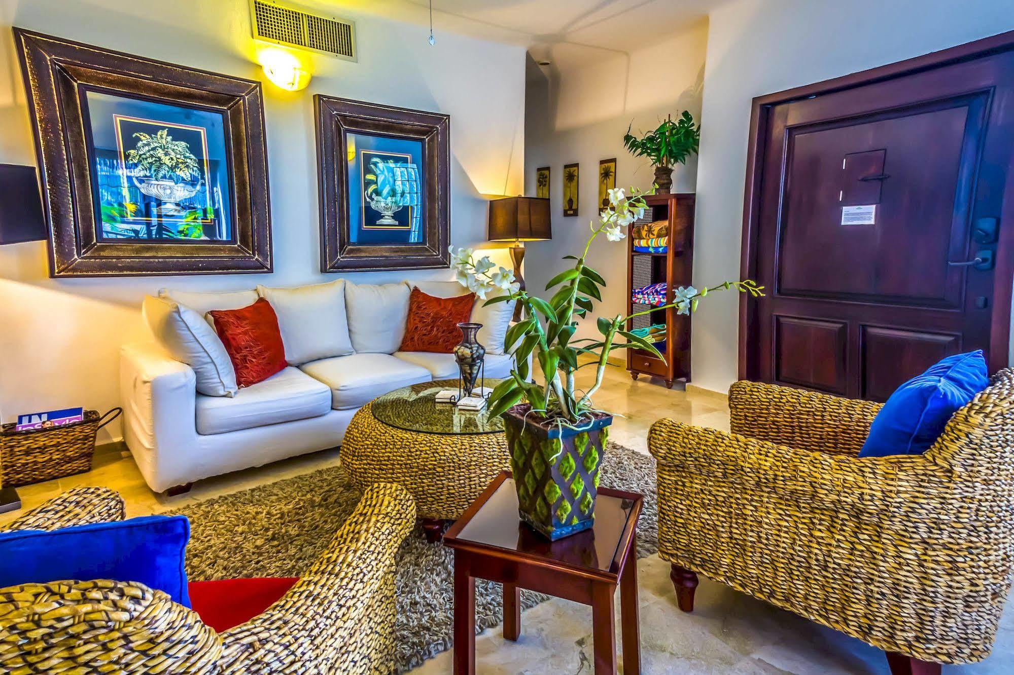 Royal Palms By Bvr Apartment Playa del Carmen Exterior foto